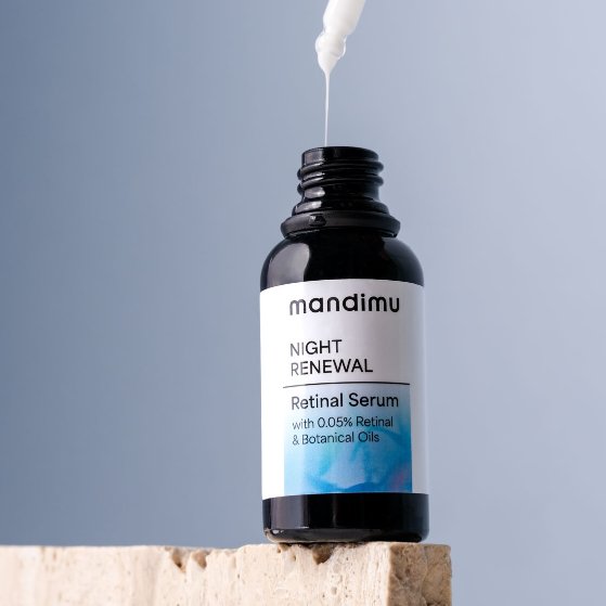 Noční retinalové sérum Night Renewal s 0,05 % retinalu & rostlinnými oleji 30 ml