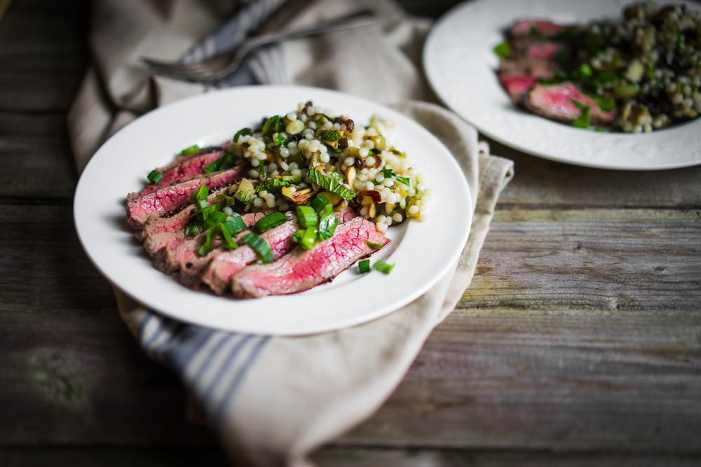 Hovězí steak s kuskusem