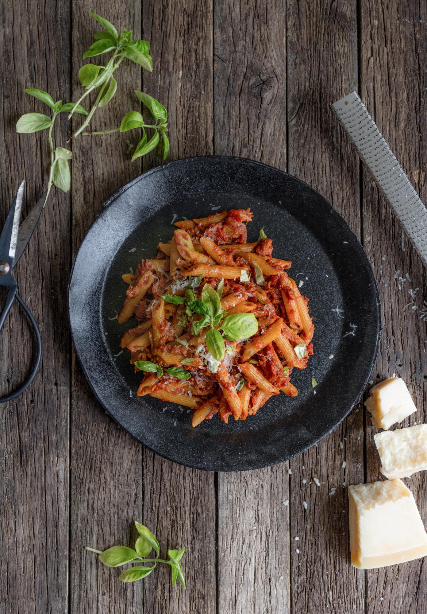 Celozrnné penne s tuňákem